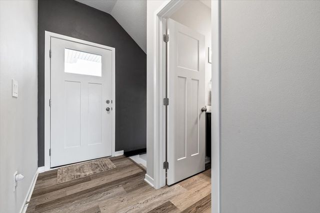 716 1st Street NW, Bondurant, IA 50035