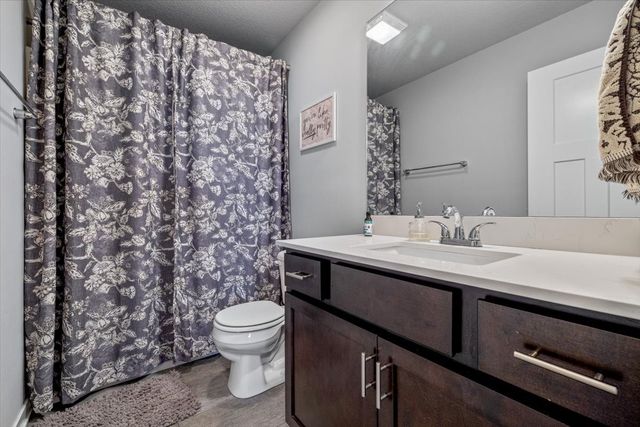 716 1st Street NW, Bondurant, IA 50035