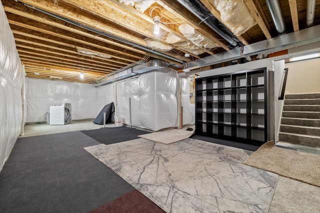 716 1st Street NW, Bondurant, IA 50035