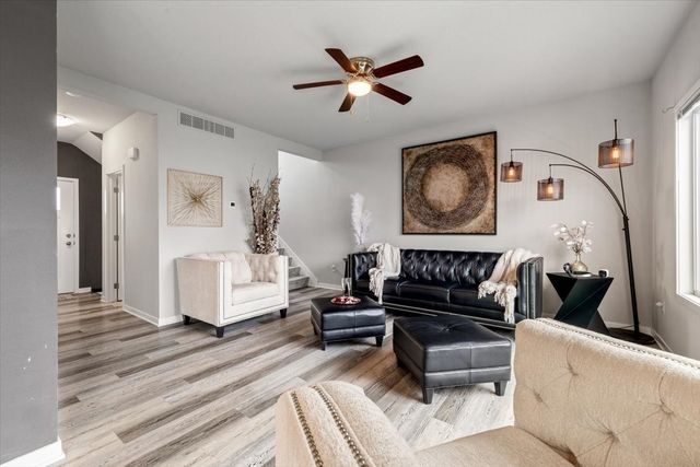 716 1st Street NW, Bondurant, IA 50035