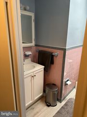 4100 KNORR CT #J, Philadelphia, PA 19135