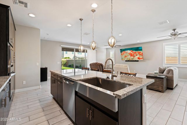 17274 W LARKSPUR Drive, Surprise, AZ 85388