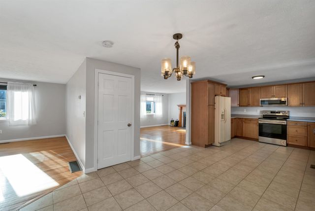 60 Norma Drive, Nashua, NH 03062