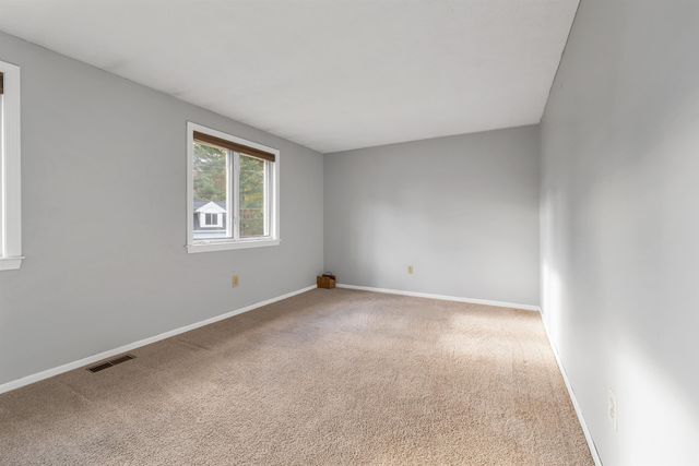 60 Norma Drive, Nashua, NH 03062