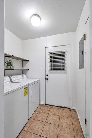 3329 Fannin Ave, Midland, TX 79707