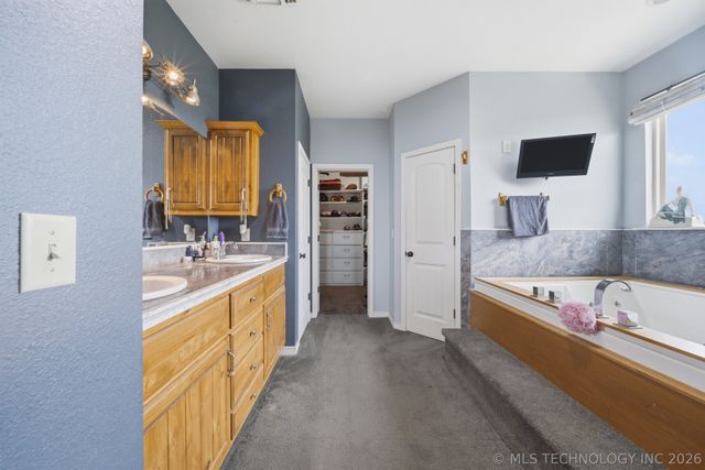 33440 W 51 Street S, Mannford, OK 74044