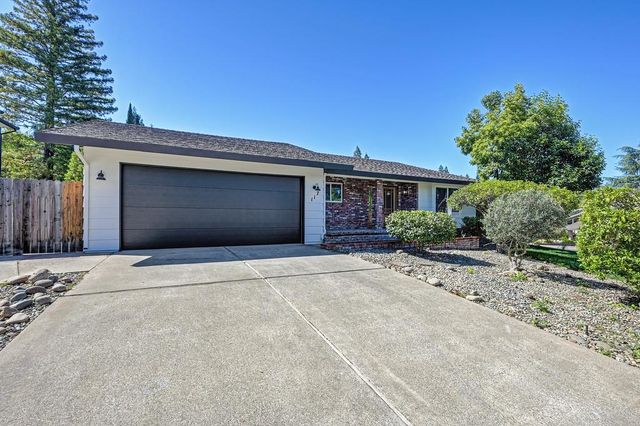 117 Oak Rock Cir, Folsom, CA 95630