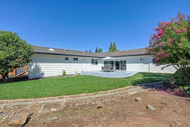 117 Oak Rock Cir, Folsom, CA 95630