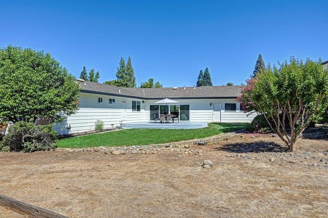 117 Oak Rock Cir, Folsom, CA 95630