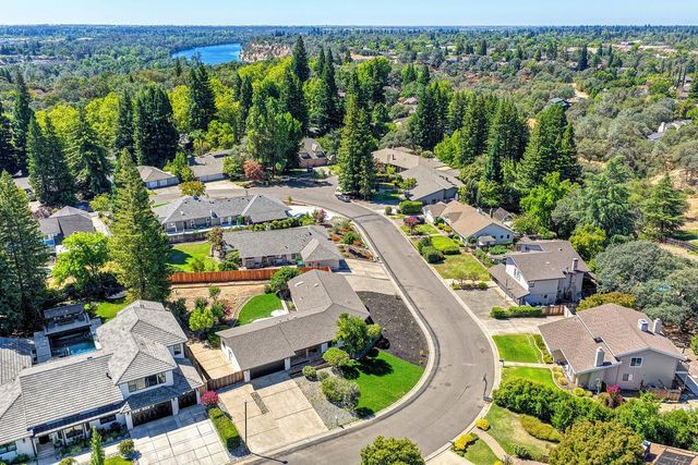 117 Oak Rock Cir, Folsom, CA 95630