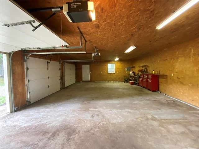 25042 Monaco Lane, Lebanon, MO 65536