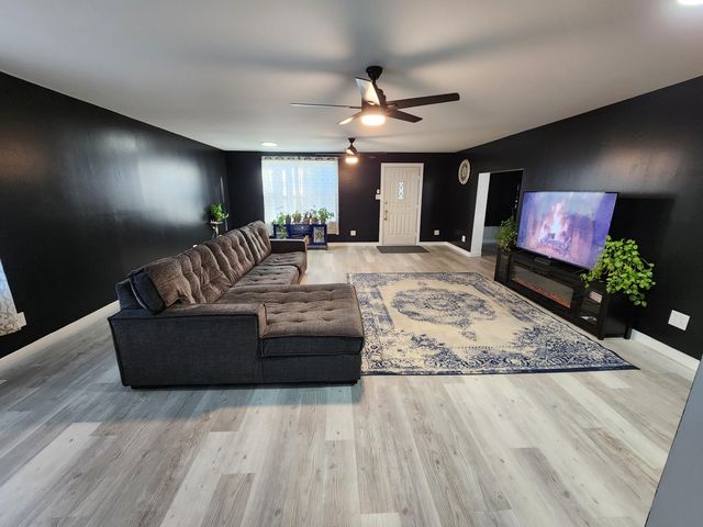 25042 Monaco Lane, Lebanon, MO 65536