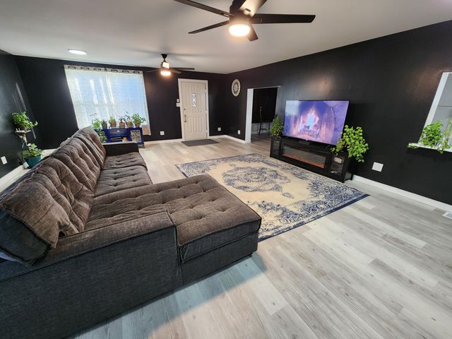 25042 Monaco Lane, Lebanon, MO 65536