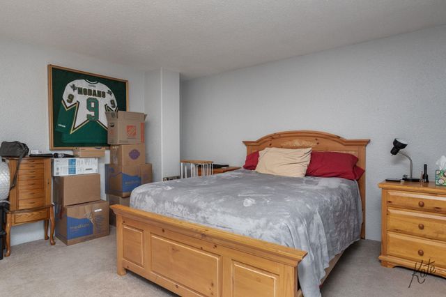 307 SLATER DRIVE, Fairbanks, AK 99701