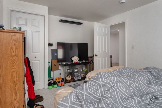 307 SLATER DRIVE, Fairbanks, AK 99701