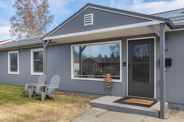 307 SLATER DRIVE, Fairbanks, AK 99701