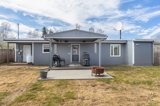 307 SLATER DRIVE, Fairbanks, AK 99701