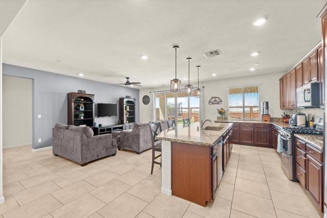 3706 Rockdale Dr, Rancho Cordova, CA 95742