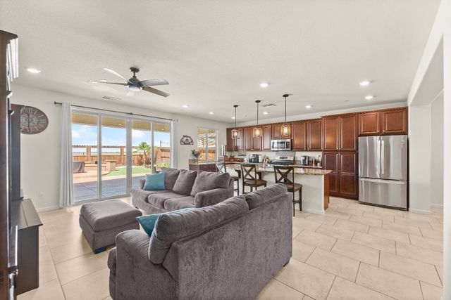 3706 Rockdale Dr, Rancho Cordova, CA 95742