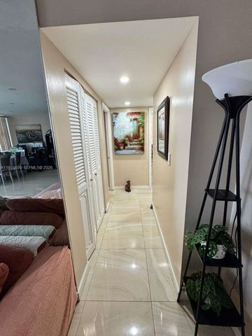 2150 Sans Souci Boulevard B1605, North Miami, FL 33181