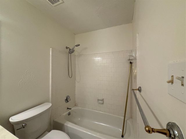 15662 Pebble Lake Drive, Houston, TX 77095