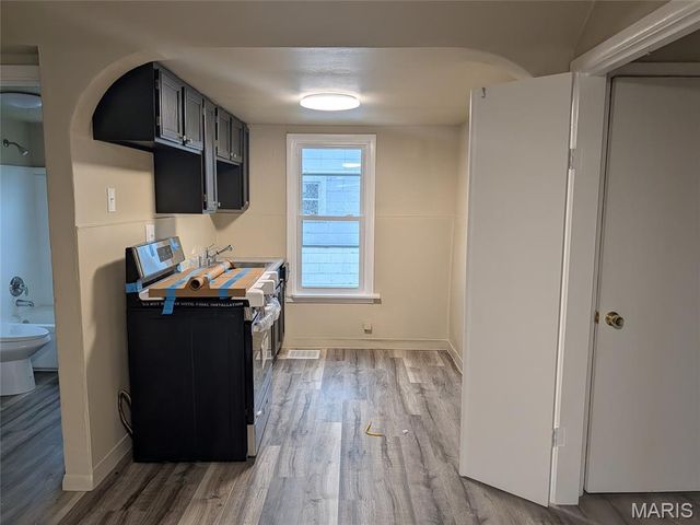 7819 Saint Charles Rock Road, St Louis, MO 63114
