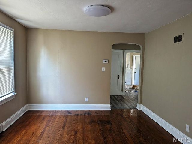 7819 Saint Charles Rock Road, St Louis, MO 63114