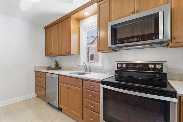 305 GRALAN RD, Catonsville, MD 21228