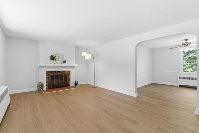 305 GRALAN RD, Catonsville, MD 21228
