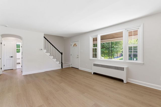 305 GRALAN RD, Catonsville, MD 21228