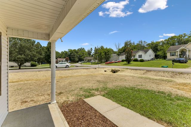 1155 Moreno Ln, Lewisburg, TN 37091