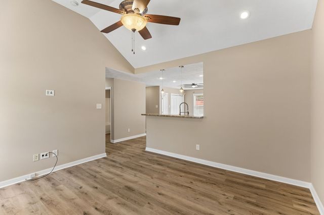 1155 Moreno Ln, Lewisburg, TN 37091