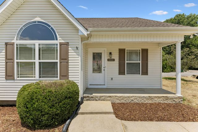 1155 Moreno Ln, Lewisburg, TN 37091
