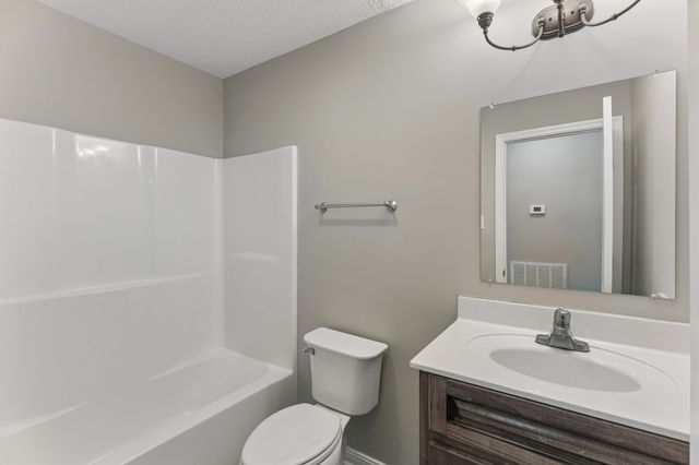 1155 Moreno Ln, Lewisburg, TN 37091