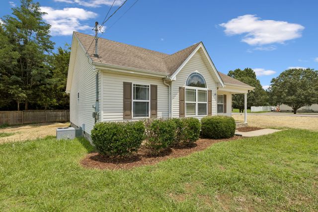 1155 Moreno Ln, Lewisburg, TN 37091