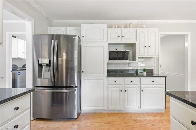 6946 August Drive, Clemmons, NC 27012