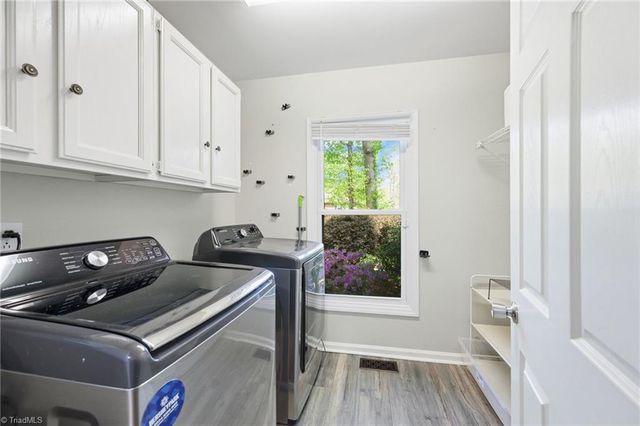 6946 August Drive, Clemmons, NC 27012
