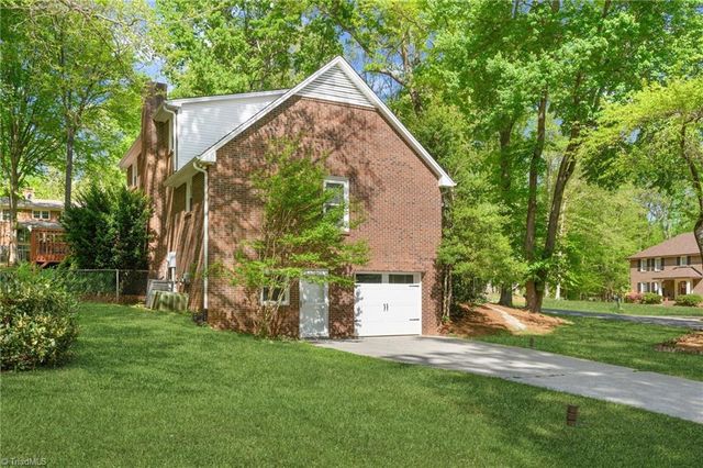 6946 August Drive, Clemmons, NC 27012