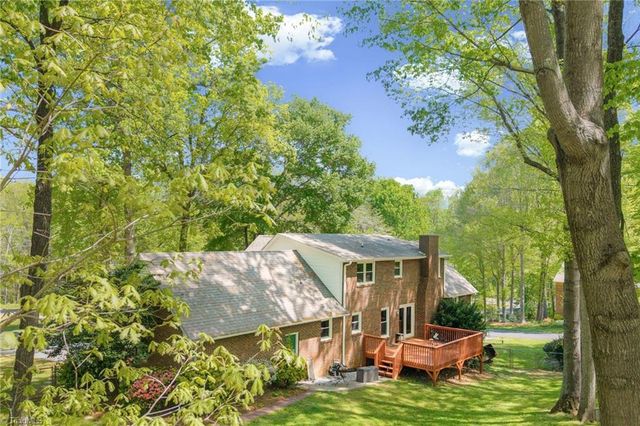 6946 August Drive, Clemmons, NC 27012