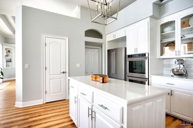 5120 Chandelle Dr, Pensacola, FL 32507