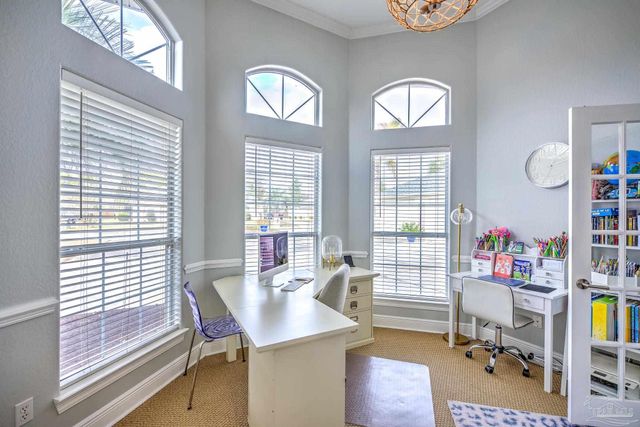 5120 Chandelle Dr, Pensacola, FL 32507