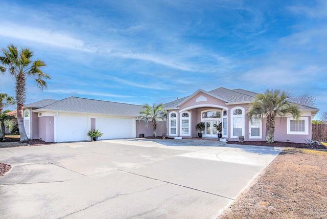 5120 Chandelle Dr, Pensacola, FL 32507