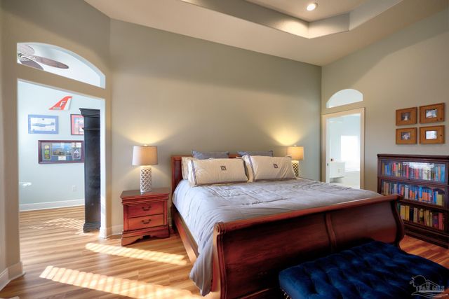 5120 Chandelle Dr, Pensacola, FL 32507