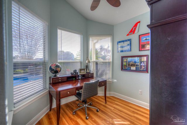 5120 Chandelle Dr, Pensacola, FL 32507