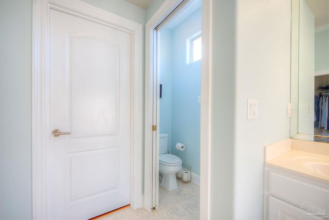 5120 Chandelle Dr, Pensacola, FL 32507