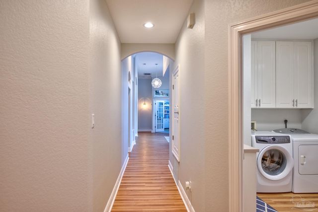 5120 Chandelle Dr, Pensacola, FL 32507