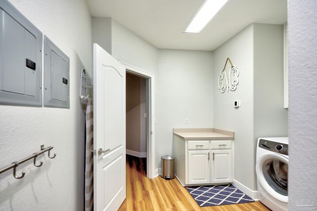 5120 Chandelle Dr, Pensacola, FL 32507