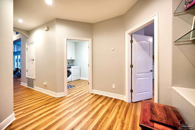 5120 Chandelle Dr, Pensacola, FL 32507