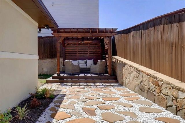 9033 Quarry Hill Court, Fort Worth, TX 76179