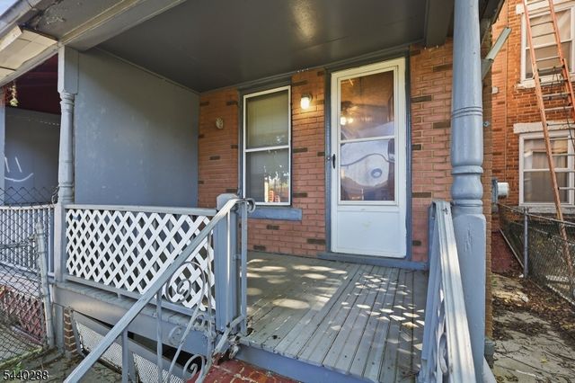224 E 2Nd St, Bound Brook Boro, NJ 08805